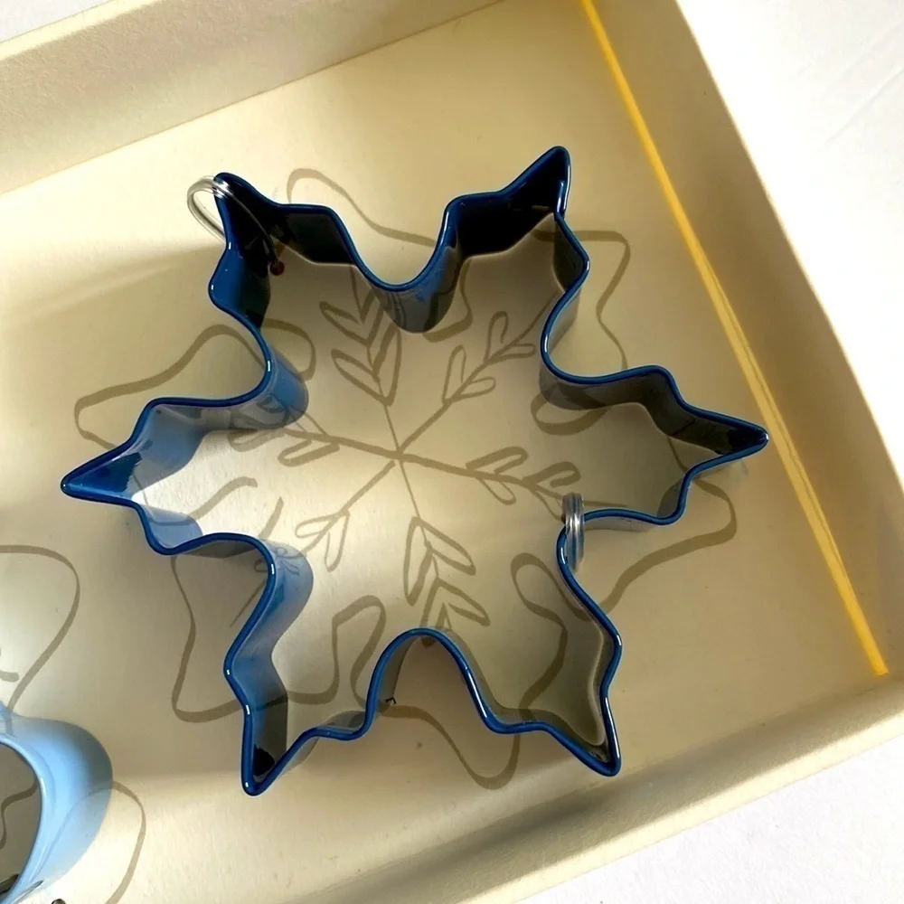 Anthropologie Snowy Day Cookie Cutter Holiday Festive Baking Set of 3 New In Box